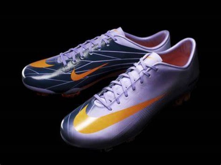 Nike Mercurial Vapor Superfly II Released Soccer Cleats 101