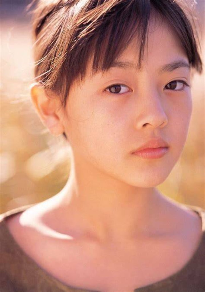 Okamoto Natsuki (岡本奈月) 1989, Japanese Actress