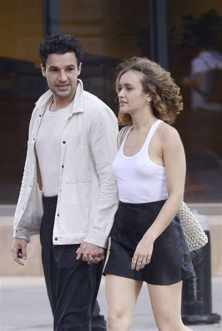 Olivia Cooke Christopher Abbott Katie Says Goodbye 2016 Olivia