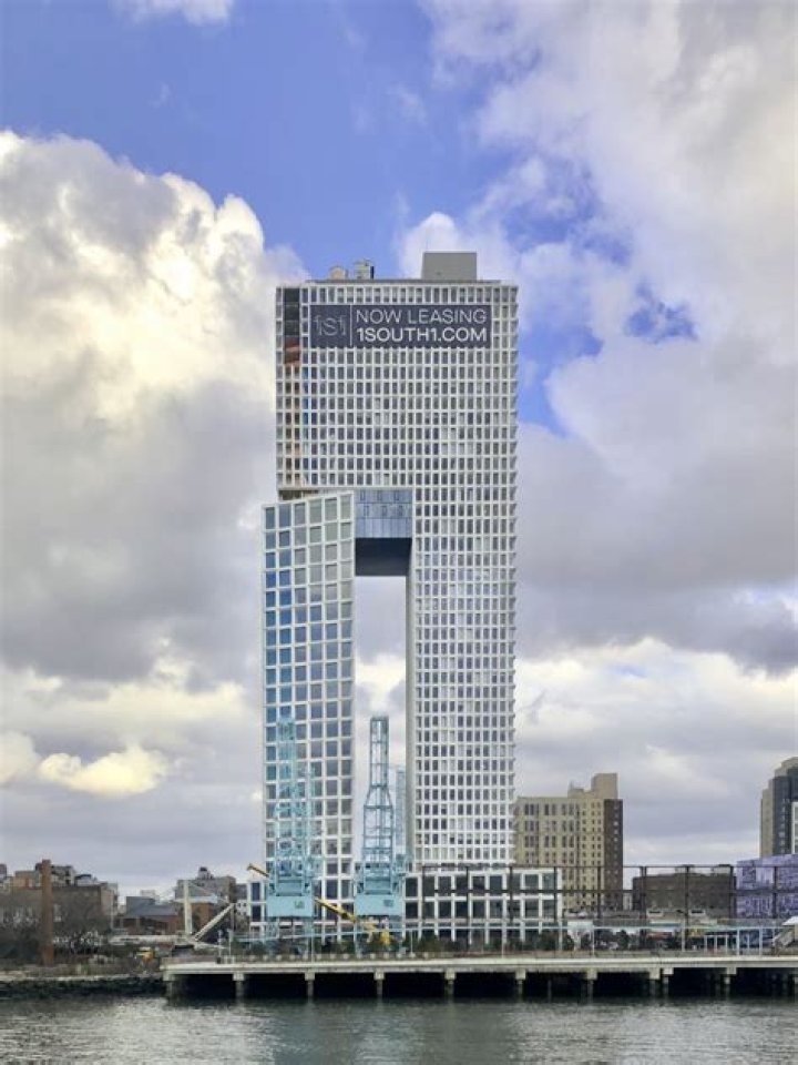 One South First, 260 Kent Avenue - Rentals in Williamsburg