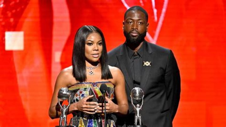 “One Thing Is for Certain…”: Dwyane Wade’s Wife Drops Major Hint About 2024’s
Priorities