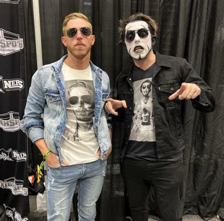 Orange Cassidy & Danhausen Revolution 2023