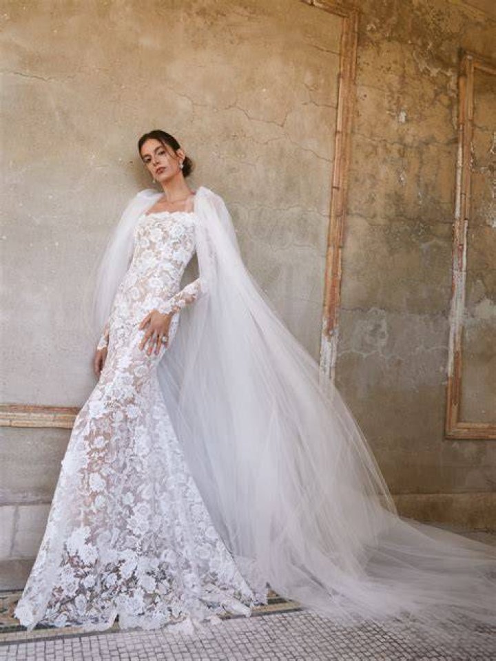 Oscar de la Renta Fall 2022 Bridal Collection
