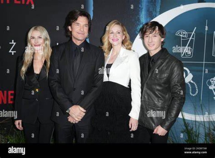 ozark l to r sofia hublitz as charlotte byrde, skylar gaertner as jonah byrde, richard thomas as nathan davis, julia garner as ruth langmore in season 4 part 2 episode 2 of ozark cr steve dietlnetflix &copy; 2022