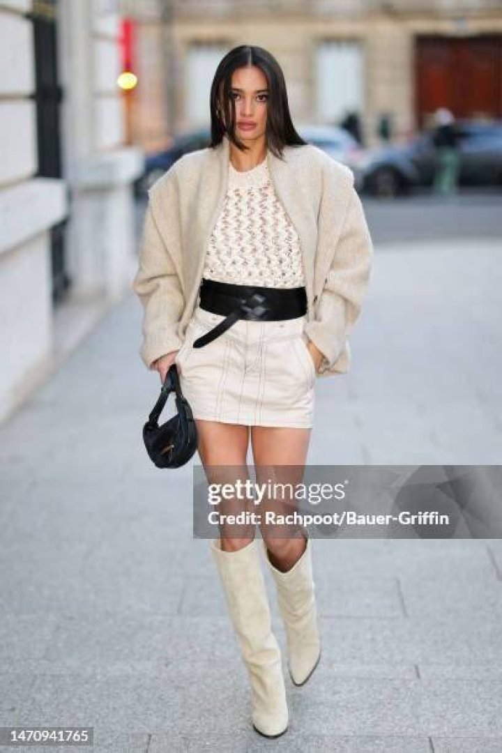Didu : Front Row - Paris Fashion Week - Womenswear Fall Winter 2023-2024 paris, france march 03 editorial use only for non editorial use please seek approval from fashion house noah cyrus attends the didu paris womenswear fall winter 2023 2024 show as part of paris fashion week on march 03, 2023 in paris, france photo by vittorio zunino celottogetty images