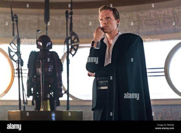 Paul Bettany as Dryden Vos in Solo A Star Wars Story