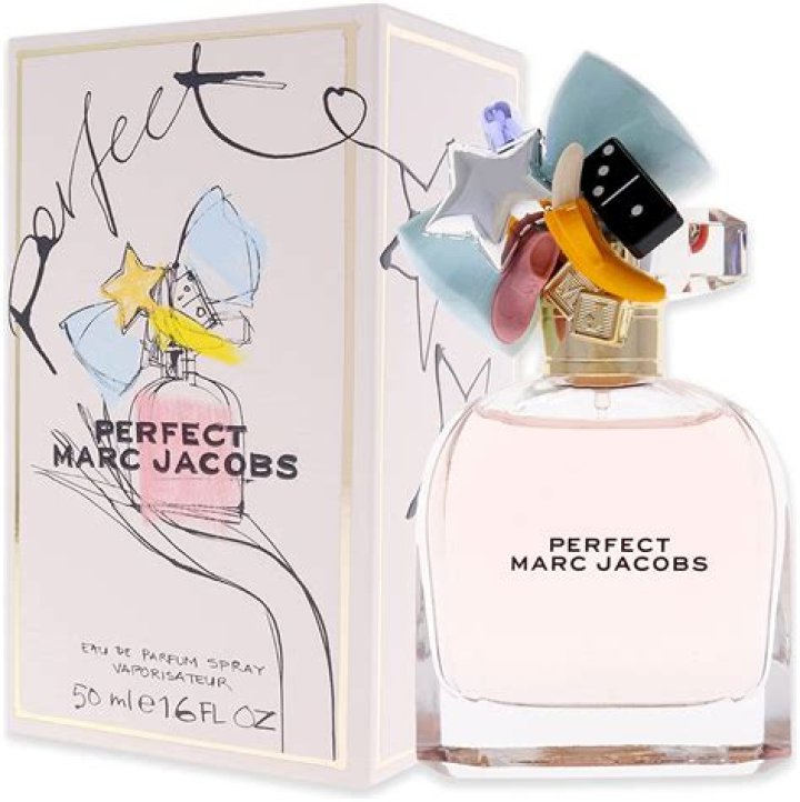 Perfect Eau de Parfum Spray Perfect Eau de Parfum Spray