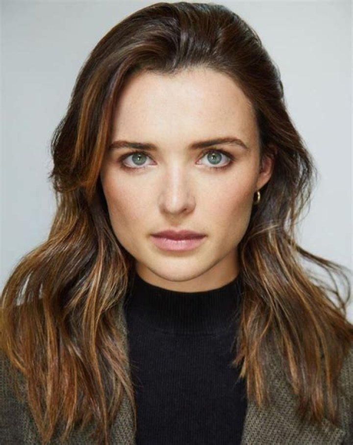 Philippa Northeast Biography, Age, Height, Boyfriend mrDustBin