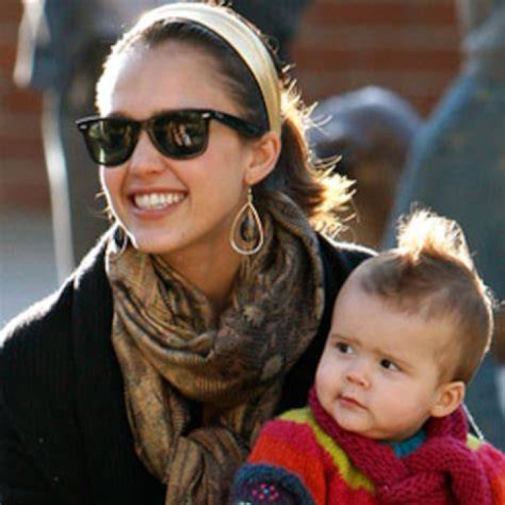 Photos from Hollywood's Hottest Moms