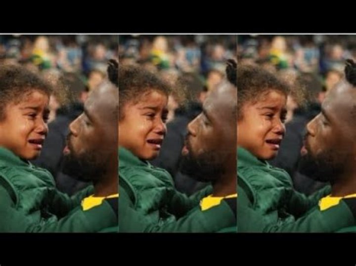 Picture of Springboks Captain Siya Kolisi Comforting His Crying Daughter Gets Emotional Reactions