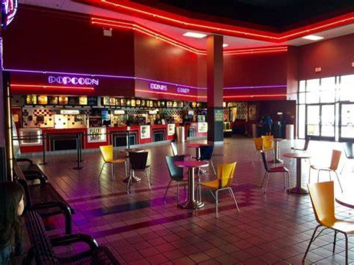 Picture Show at East Windsor 11 Photos & 20 Reviews Cinema 319 US