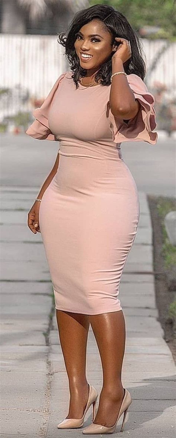Pin by BlackBeauties on Fashion Big curly hair, Curly hair styles