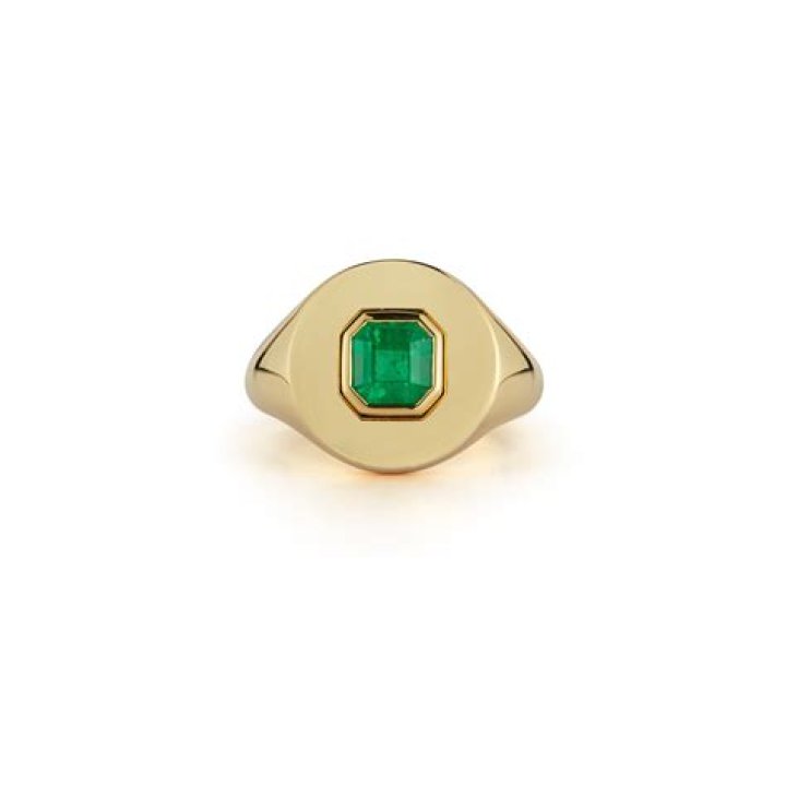 Prive Emerald Signet Ring Prive Emerald Signet Ring