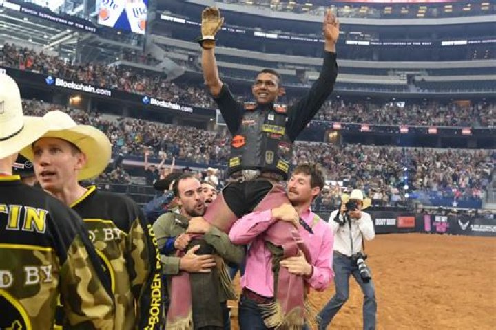Quiet Bull Riding Champion Kicks Off Pursuit of Third Consecutive PBR World
Title