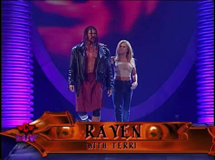 Raven & Terri Runnels on SmackDown