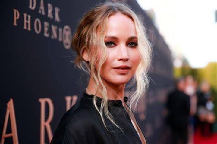 Reps respond to Jennifer Lawrence nude photo leak