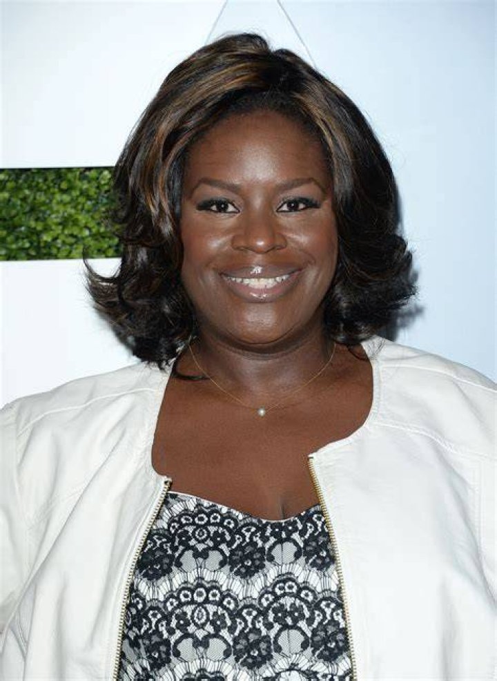 Retta age