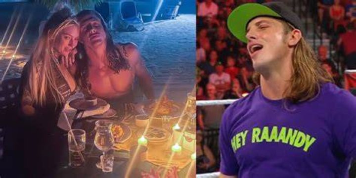 Riddle Posts Twitter Message 