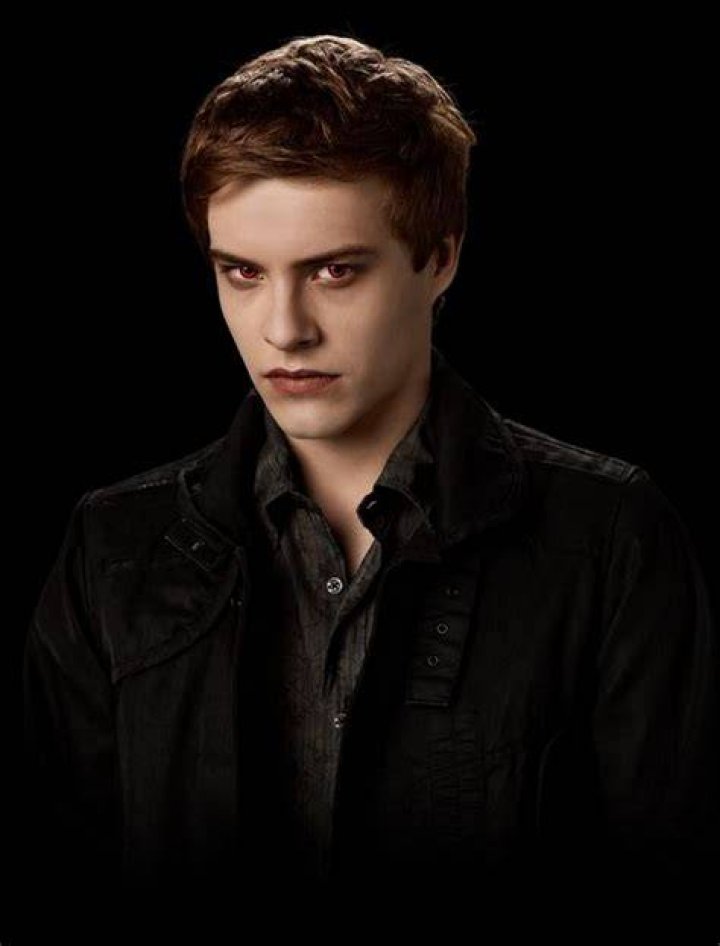 Riley Biers Twilight