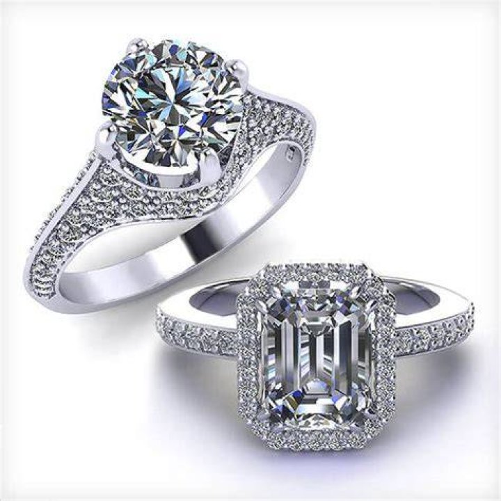 Ring, Engagement ring, Jewellery, Diamond, Fashion accessory, Gemstone, Pre-engagement ring, Platinum, Wedding ring, Finger, 