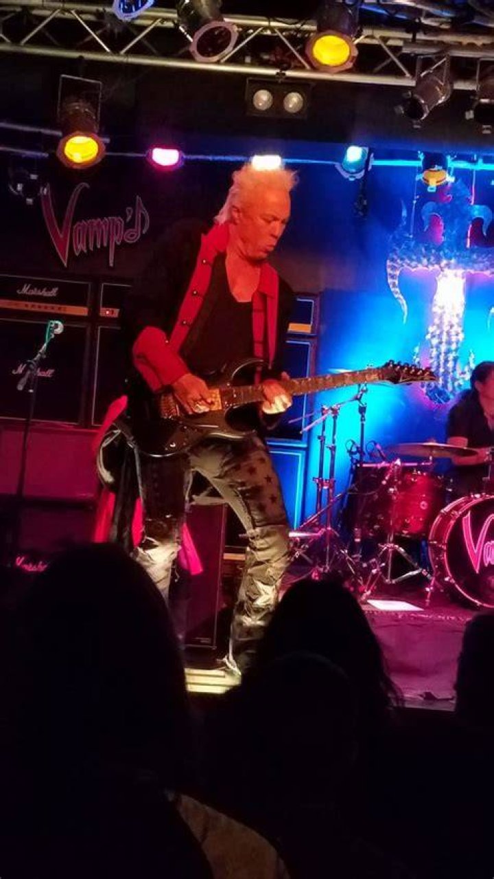 Robbie Boyette Guitarist And Entertainer