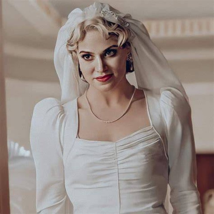 Rosalie In Wedding Dress Twilight