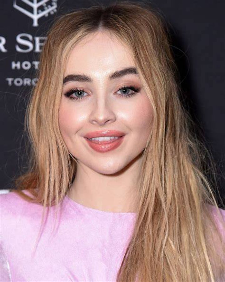 Sabrina Carpenter Wiki Disney Princesas Fandom