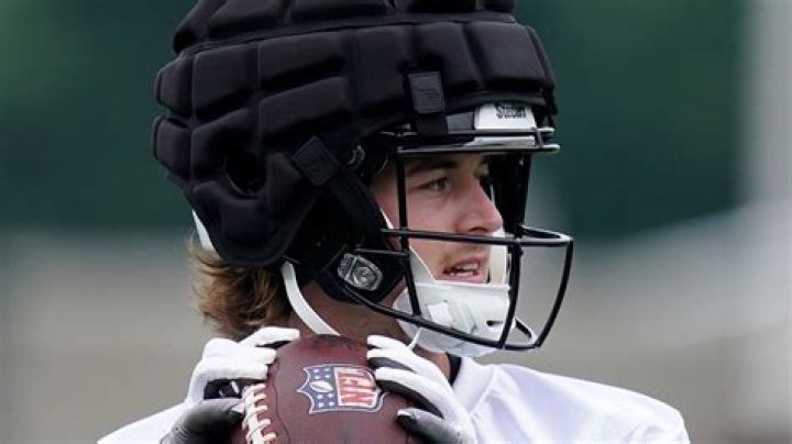 Safest football helmet