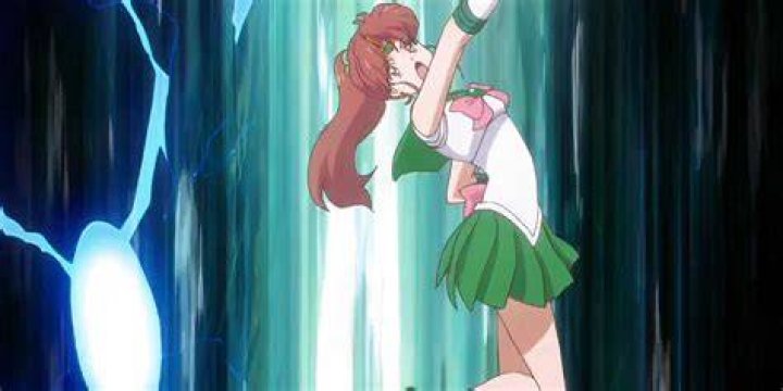 Sailor Jupiter attacks with her lightning in Sailor Moon Crystal