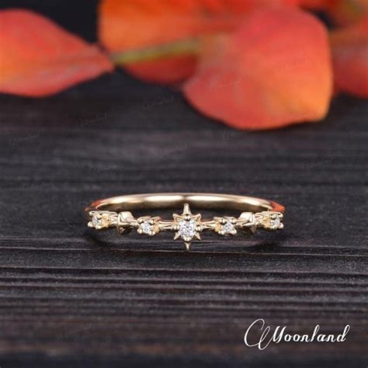 Saloon Star wedding band