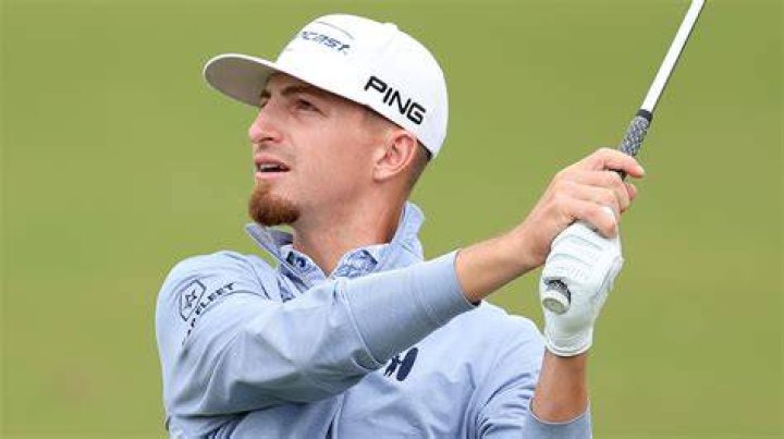 Sam Bennett Golf Biography