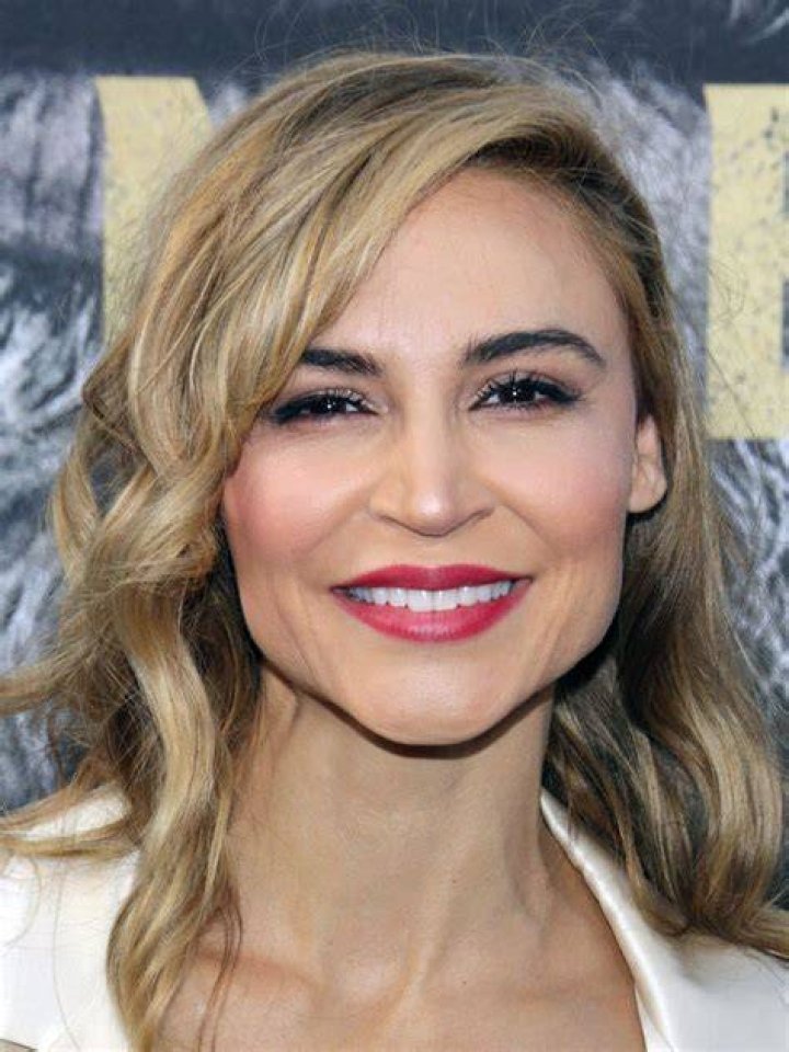 Samaire Armstrong Samaire Armstrong