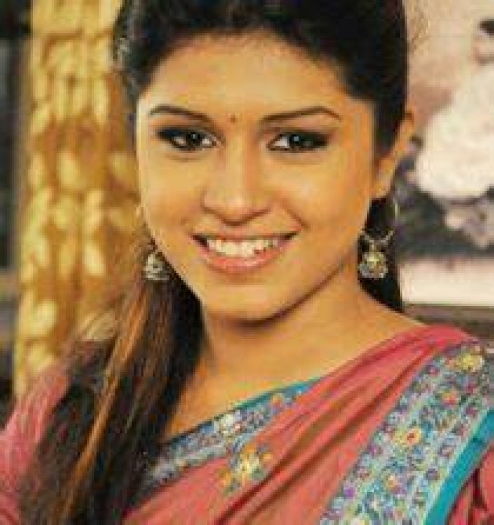 Sanskruti Sanjay Balgude Age, Height, Affairs, Net Worth, Bio and More