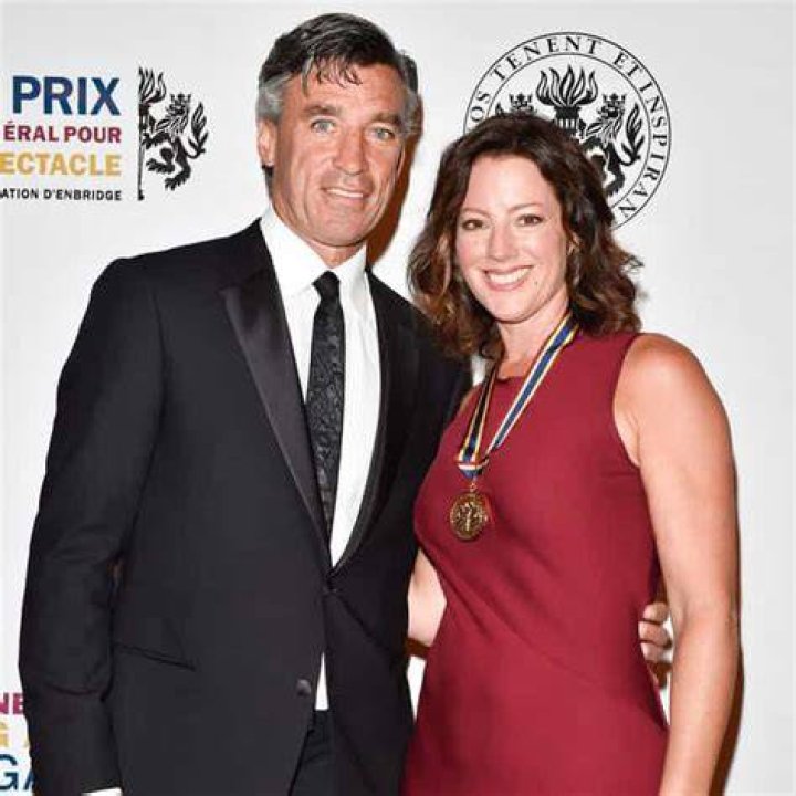 Sarah Mclachlan Dating History Who Did the Grammy Winner Date
