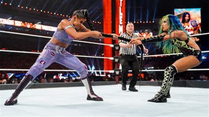 Sasha Banks Vs Bianca Belair WrestleMania 37 Cropped