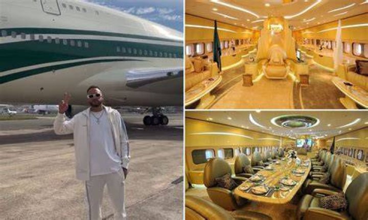 Saudi Arabian Prince’s $400,000,000 Private Jet Sweeps Millionaire Shaquille
O’Neal, Who Himself Flies in Elite Rides, Off His Feet