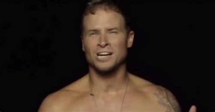 See BSB Go Shirtless in 