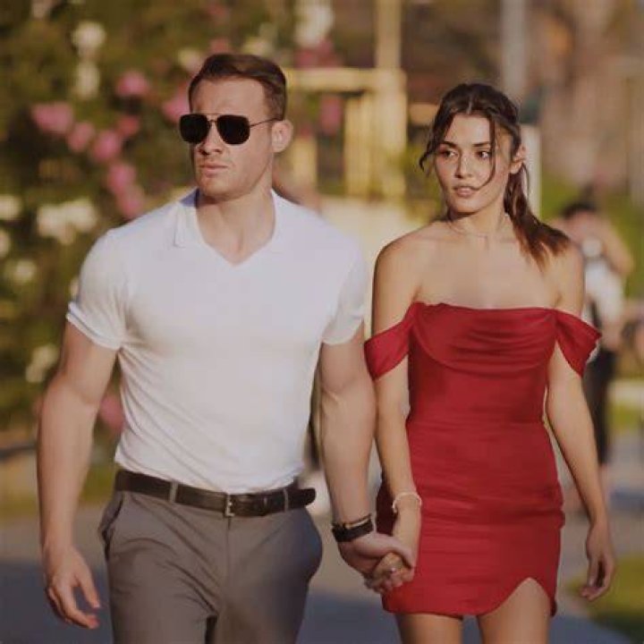 Serkan &Ccedil;ayoğlu and &Ouml;zge G&uuml;rel officially engaged summer wedding in Italy