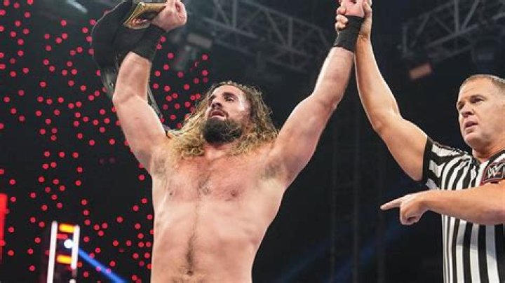 Seth Rollins Reportedly Suffers Injury During Main Event of Raw