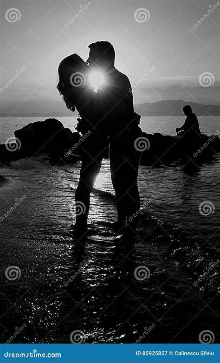 sexy couple sexy couple kissing in ocean
