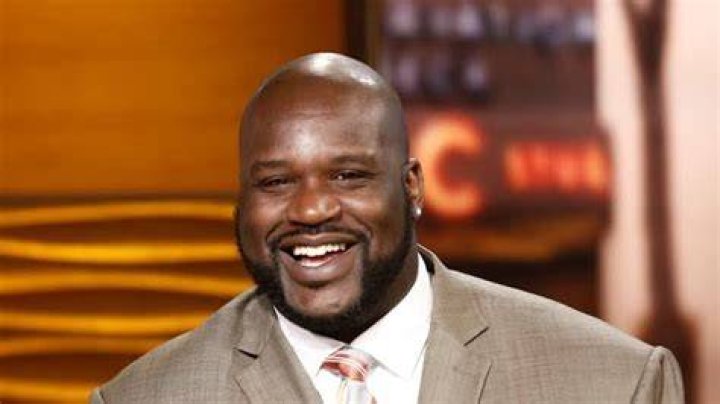 Shaquille O’Neal’s Christmas Karma Triggers Wild Dance Moves: “Still Got It”