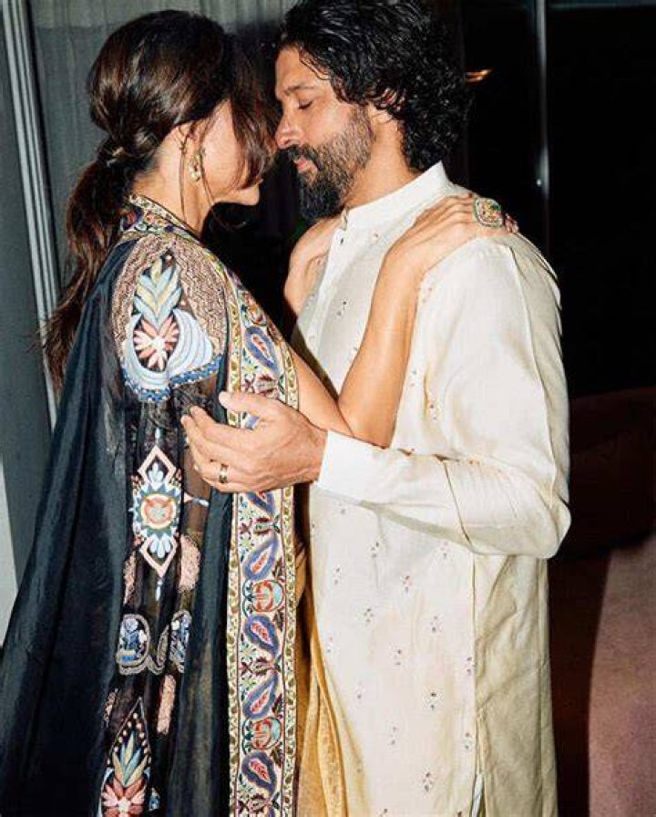 Shibani Dandekar shares a loving birthday post for the love of her life Farhan Akhtar