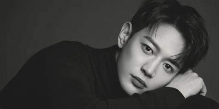 SHINee&rsquo;s Minho Confirmed to Star in the Netflix Series