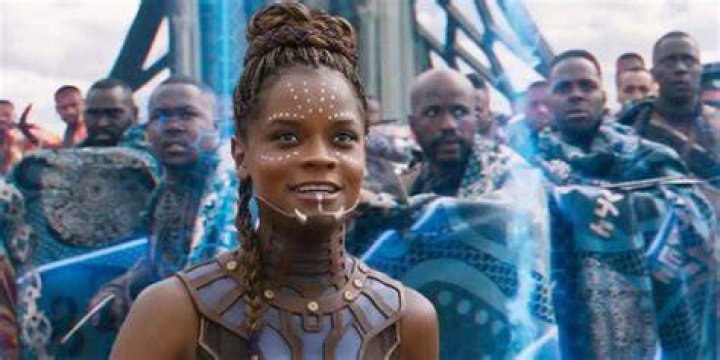 shuri speaking to killmonger in the ancestral plane