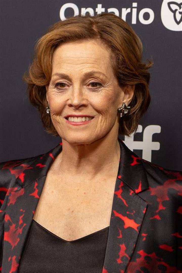 Sigourney Weaver Sigourney Weaver Photo (33618428) Fanpop