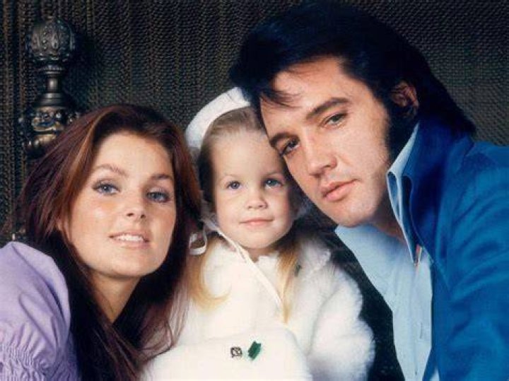 Singer Lisa Marie Presley, Elvis Presley's daughter dies at 54