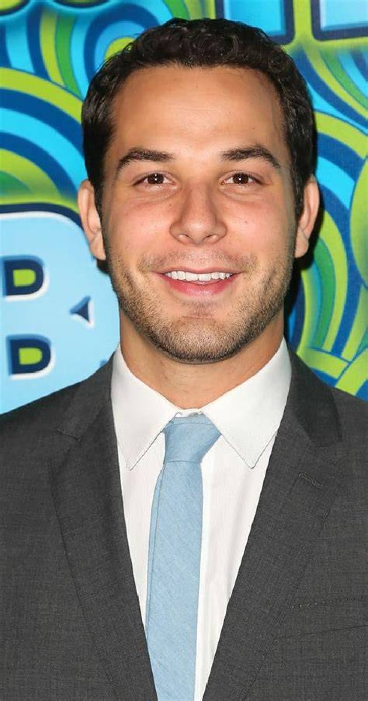 Skylar Astin IMDbPro