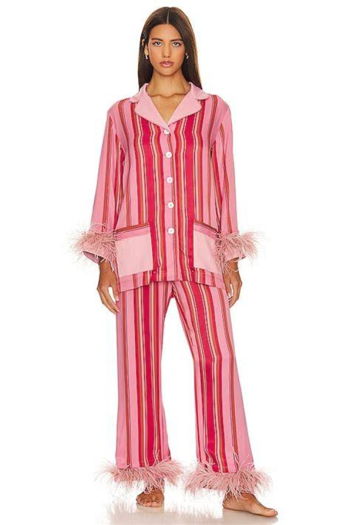 Sleeper Party Pajamas with Detachable Feathers