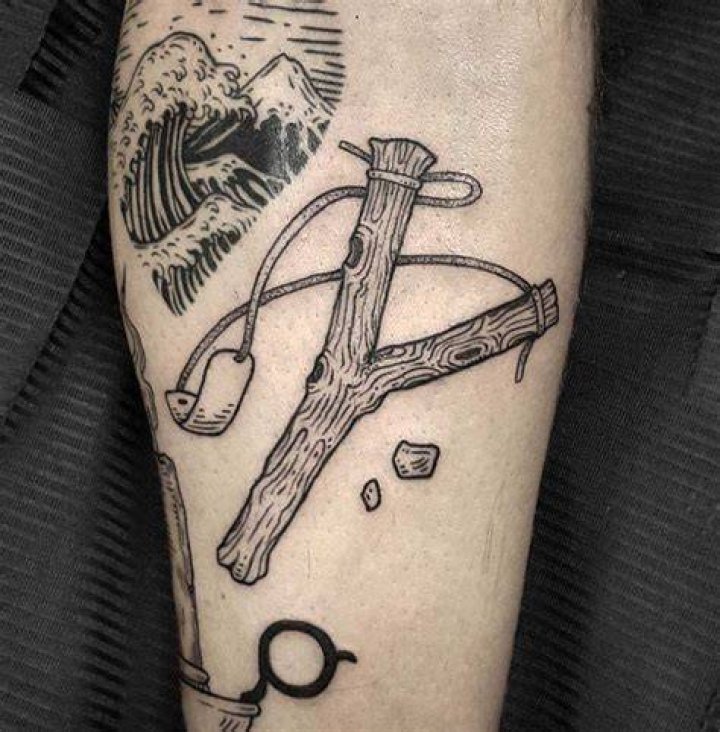 Slingshot Tattoo Tatoo