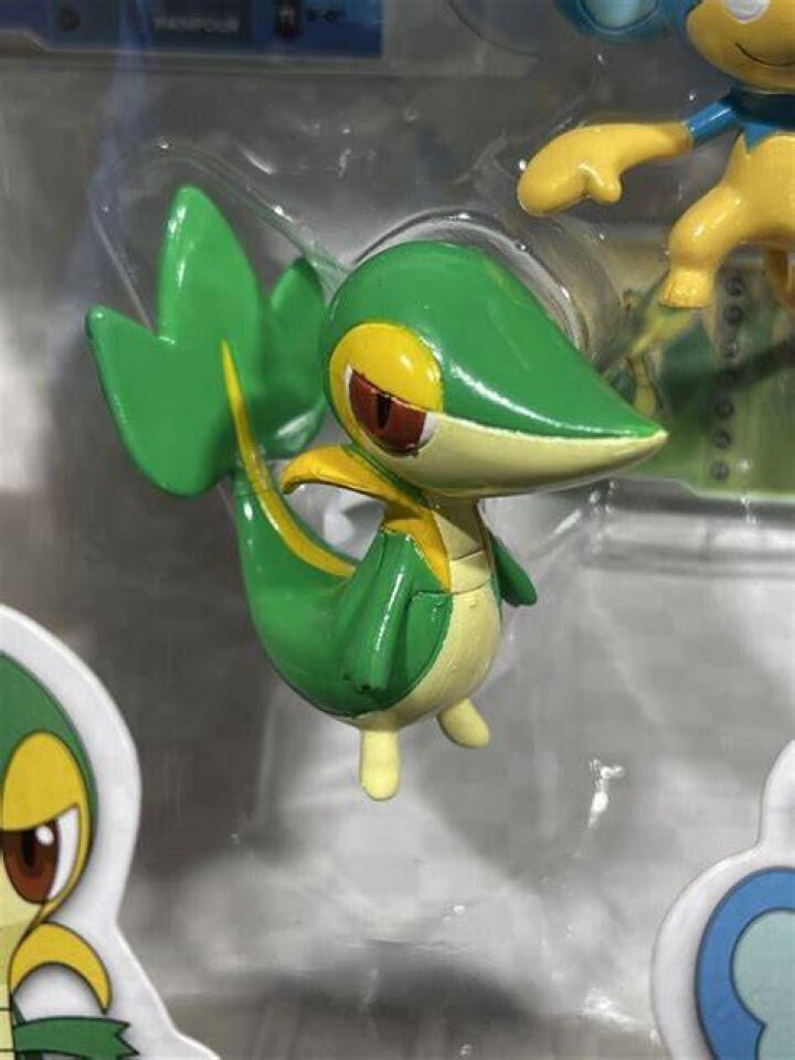 Snivy vs Bulbasaur | Bulbagarden